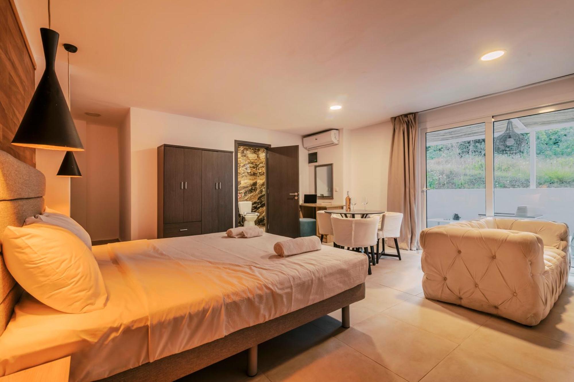 Hotel Bamboo