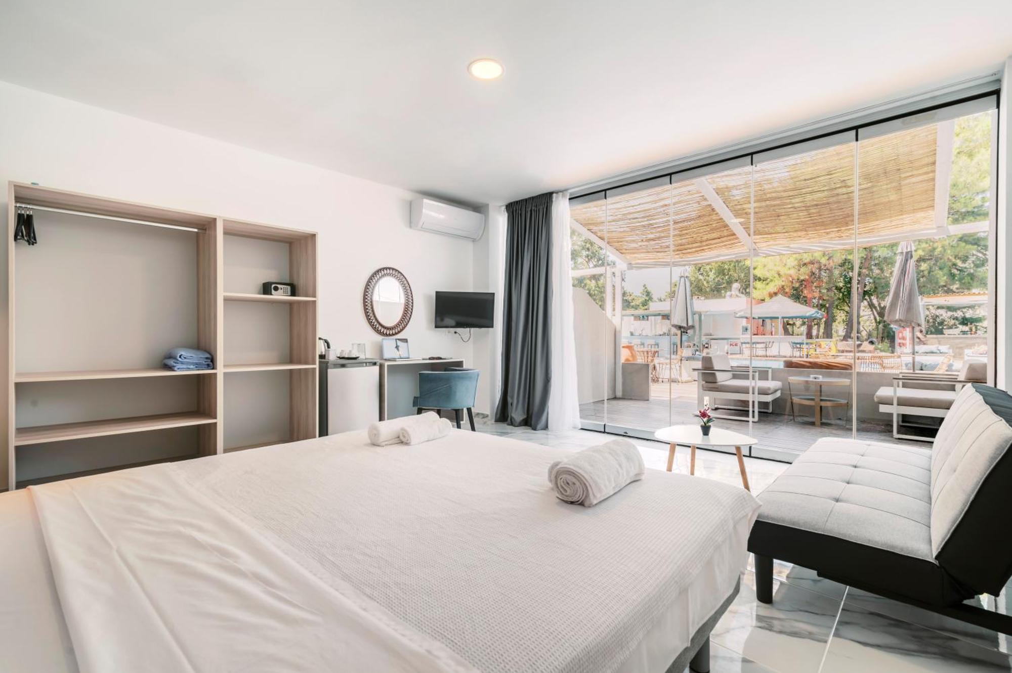 Bamboo Hotel 4*