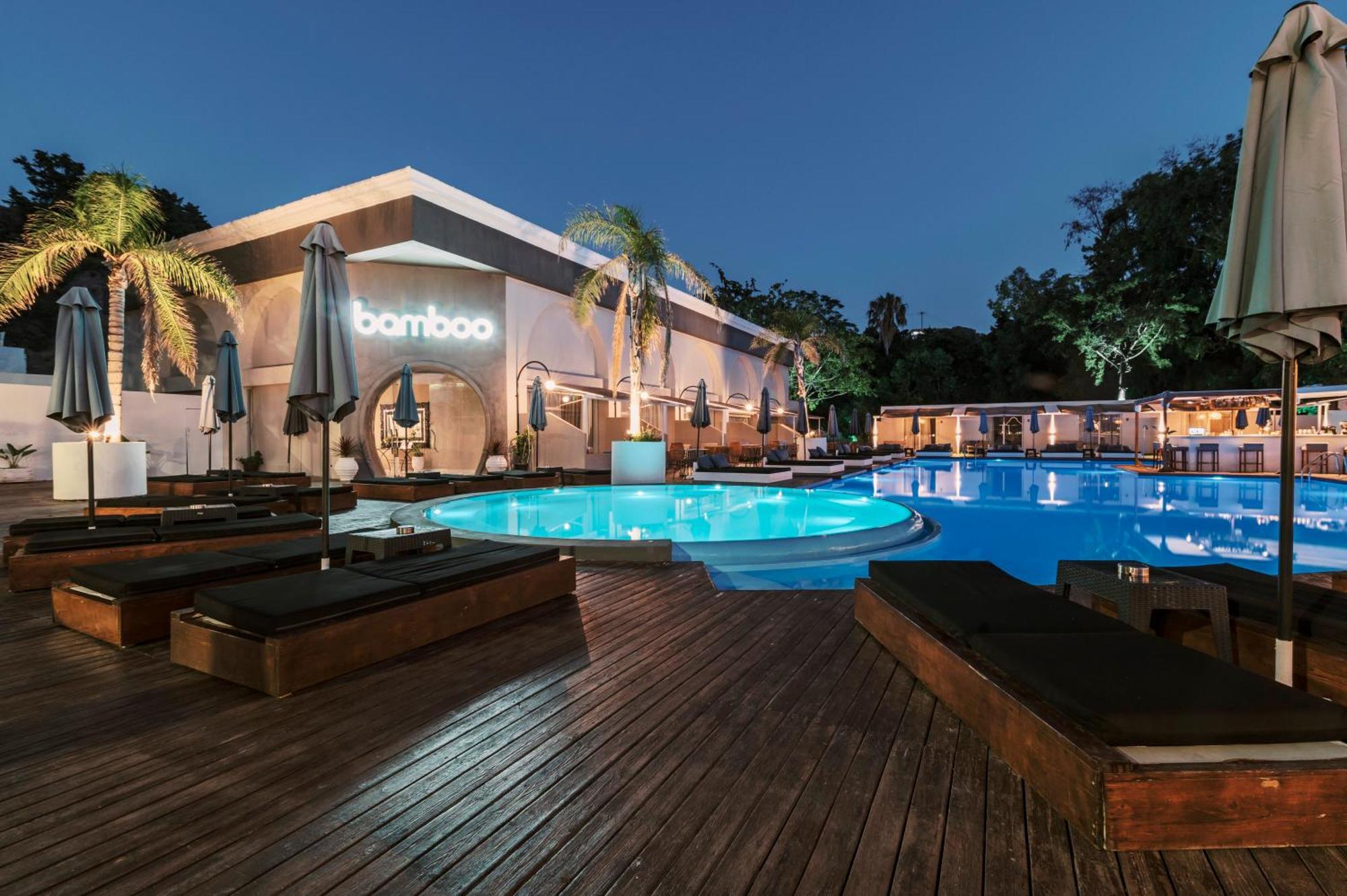Hotel Bamboo